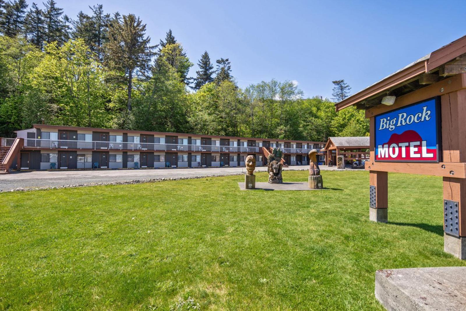 Big Rock Motel Campbell River Exteriör bild