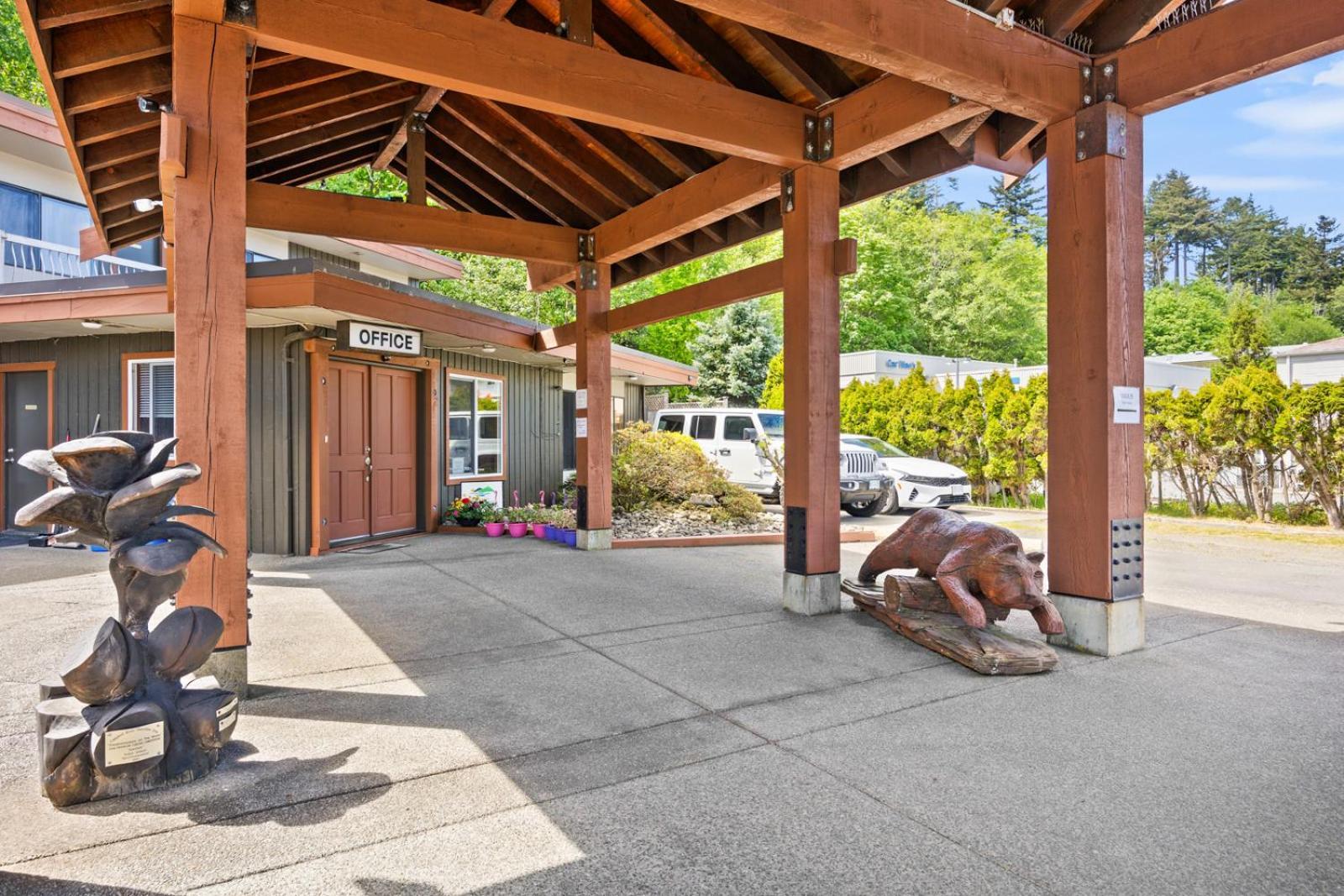 Big Rock Motel Campbell River Exteriör bild